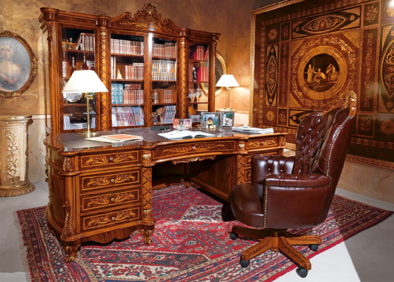 Trevi Presidential Desk
